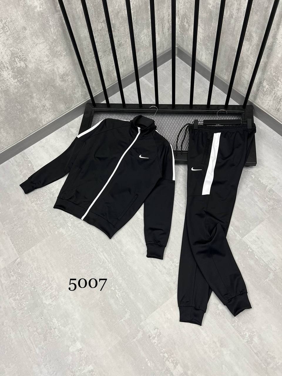 спортивные костюмы nike,спортивные костюмы мужские,мужской спортивный костюм nike,костюм nike,спортивный костюм nike черный