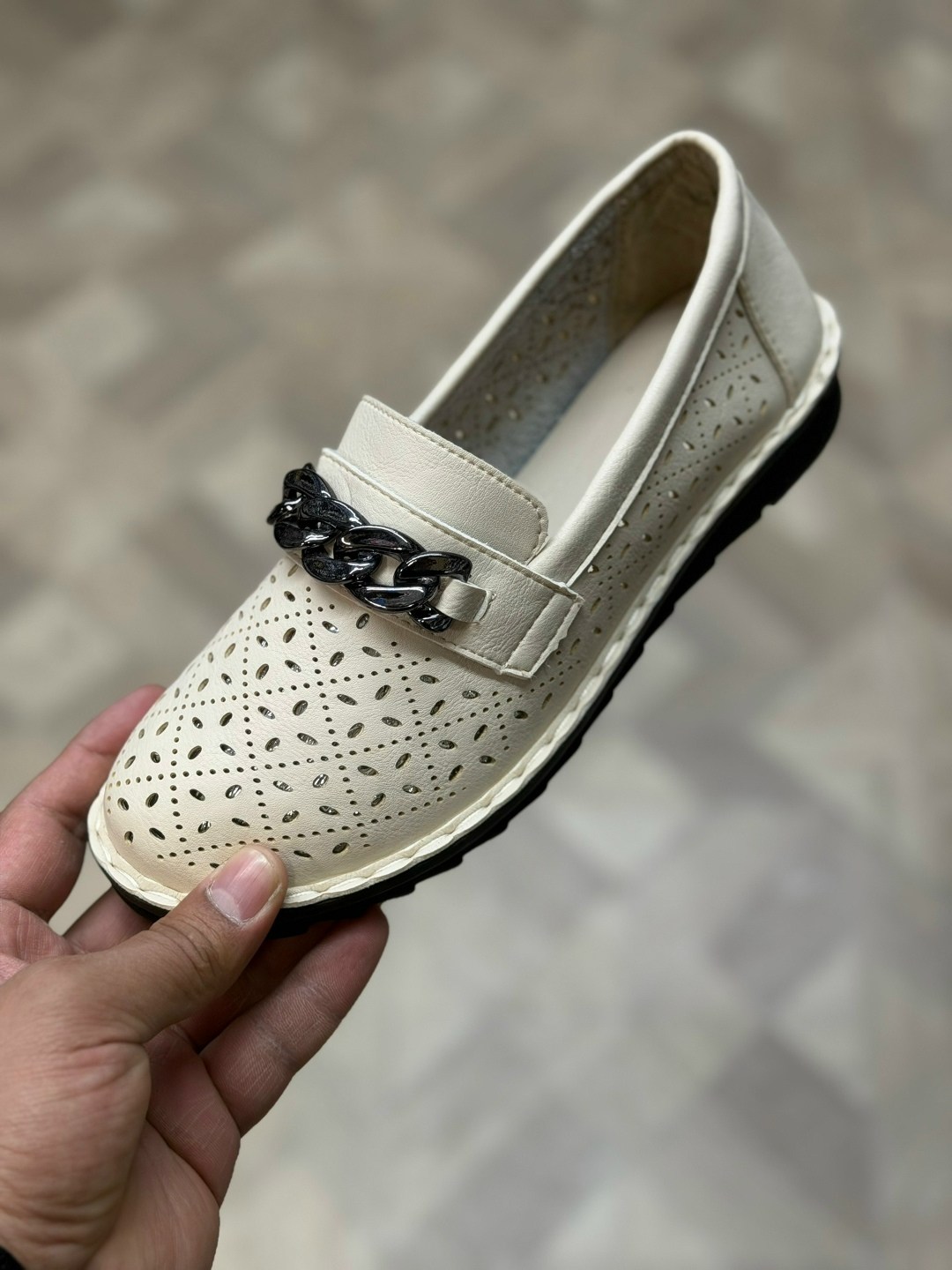 ,женские мокасины,мокасины женские с перфорацией,детские мокасины,мокасины с перфорацией