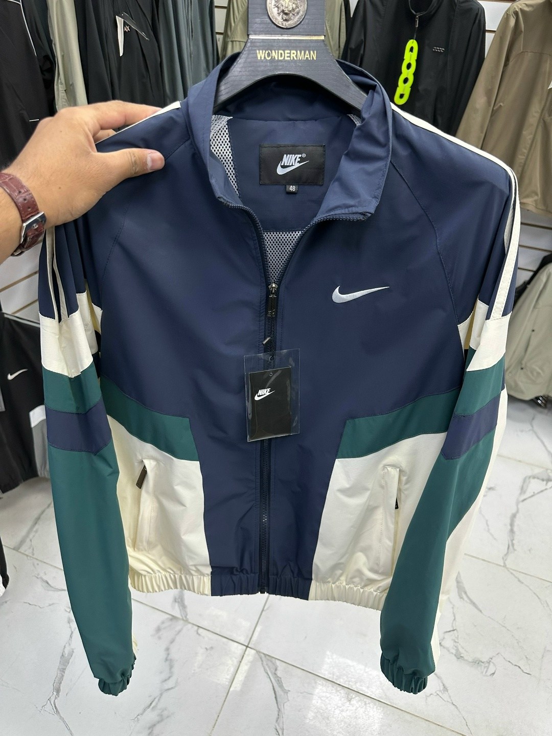 ветровка nike,легкая куртка,ветровка мужская,куртки весенние мужские,ветровка найк свуш