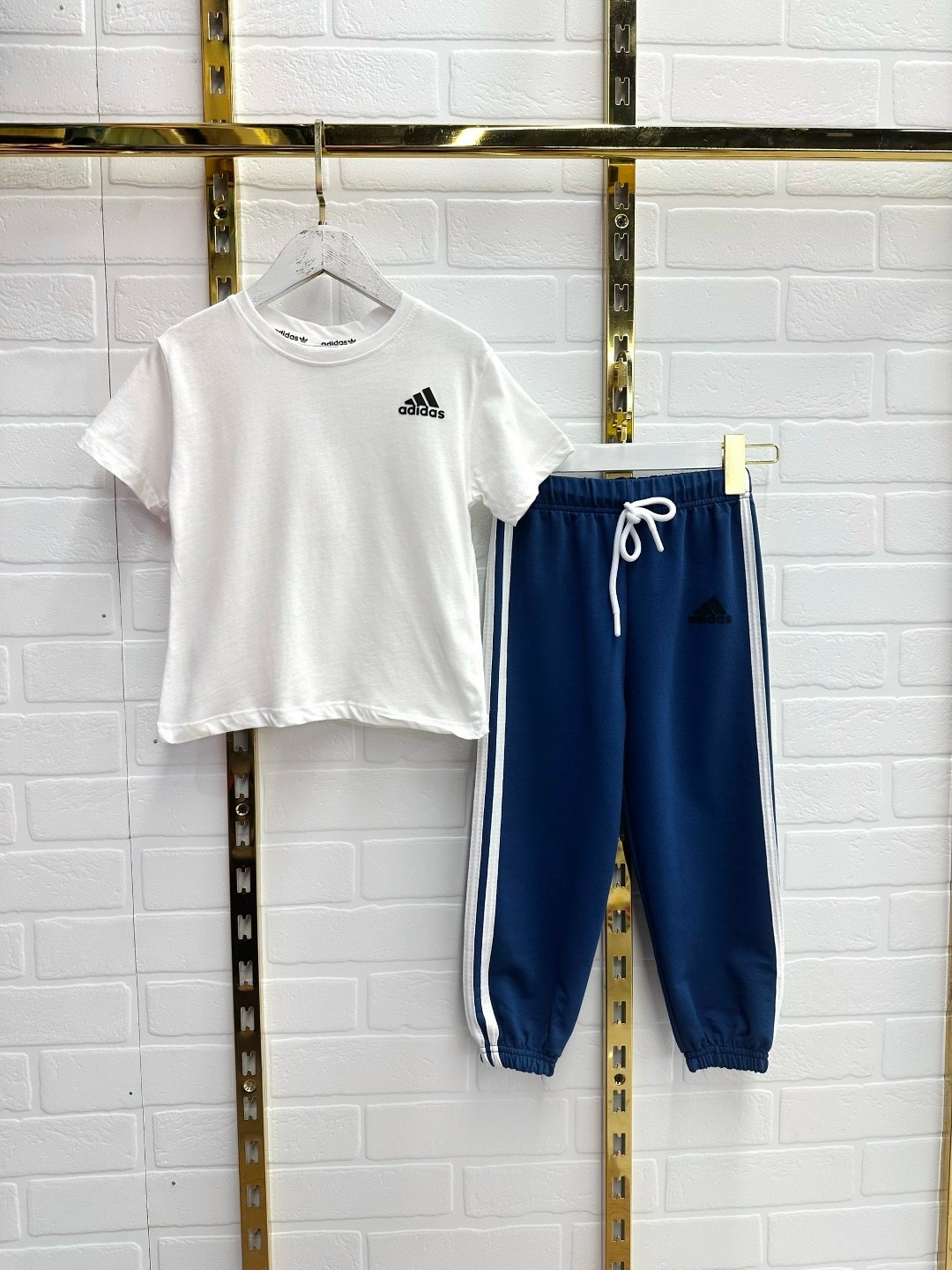 костюм для мальчиков adidas,штаны адидас трикотаж,брюки спортивные adidas,спортивный костюм adidas,детские спортивные штаны adidas