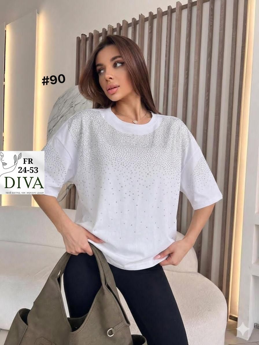 женская футболка,стильные костюмы,женская футболка со стразами,футболки модные,футболка со стразами оверсайз