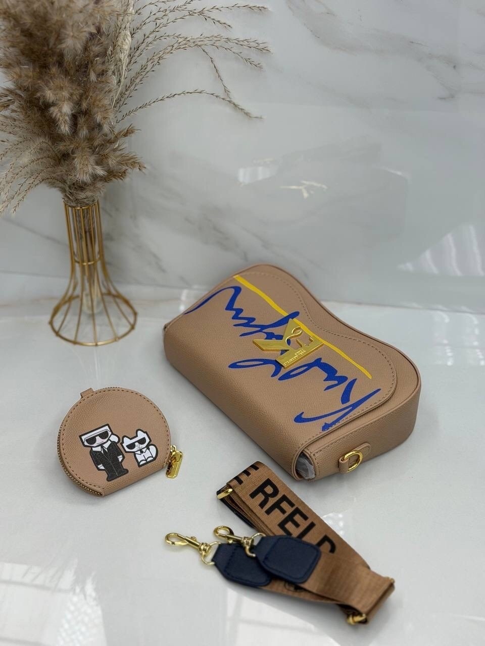 сумки через плечо karl lagerfeld,женская сумка karl lagerfeld,сумка karl lagerfeld,сумка на плечо karl lagerfeld,сумка karl lagerfeld кросс боди