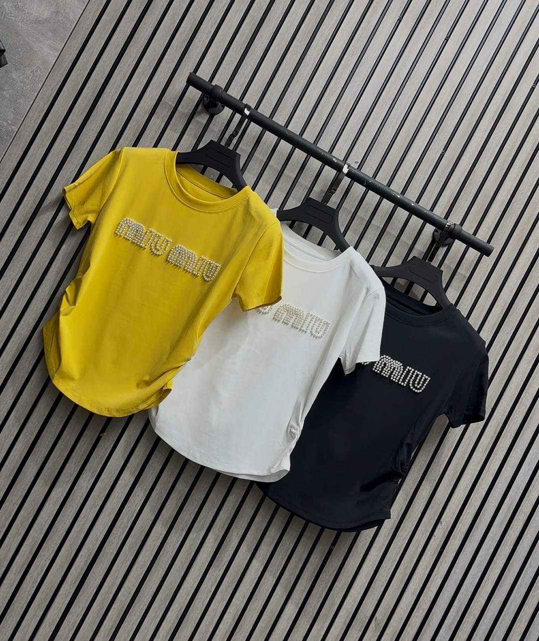 джинсы в обтяжку,девушка в джинсах,джинсы для женщин,женские джинсы