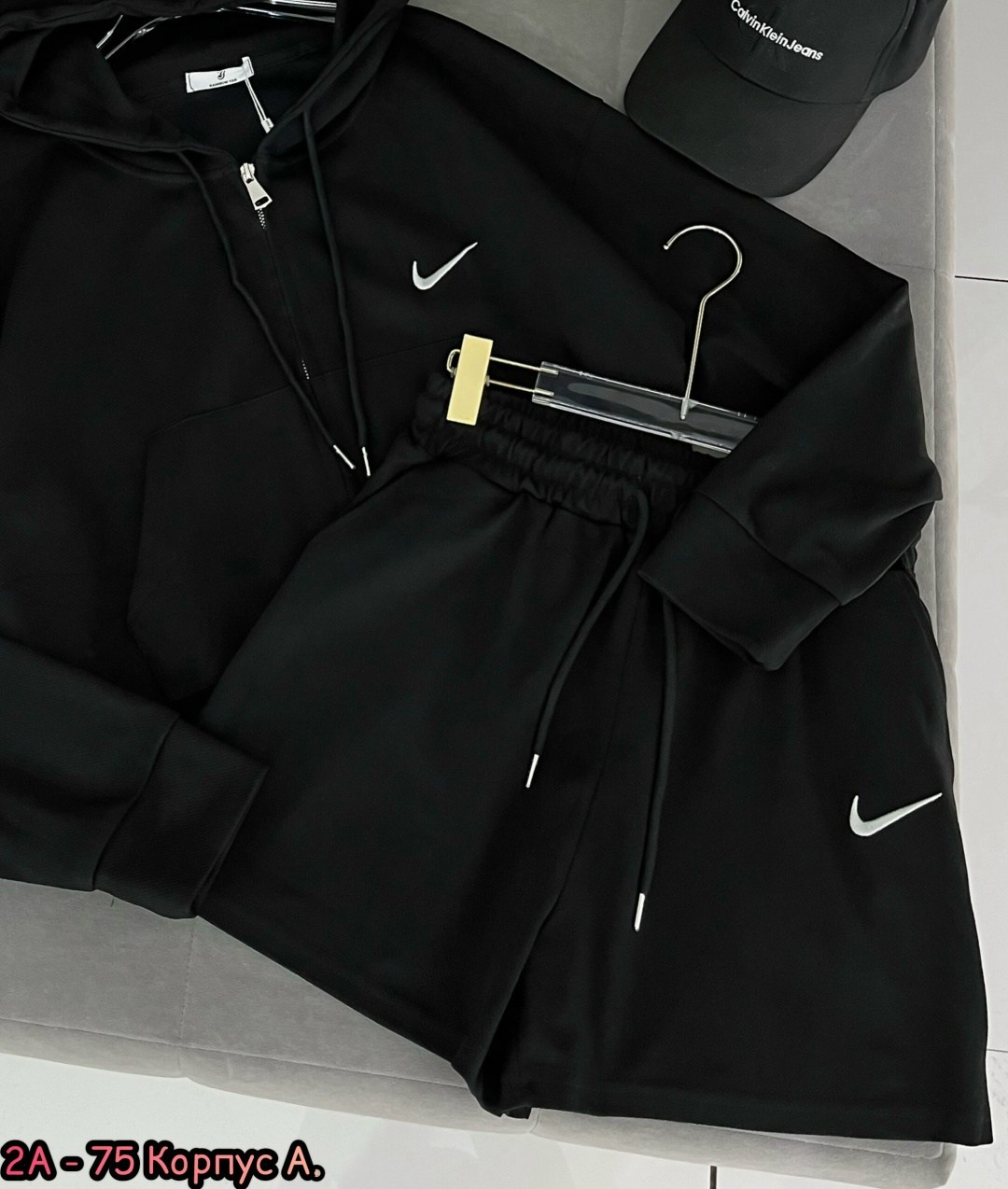 спортивный костюм nike,спортивный костюм,костюм женский на флисе,спортивные костюмы женские,костюм на флисе