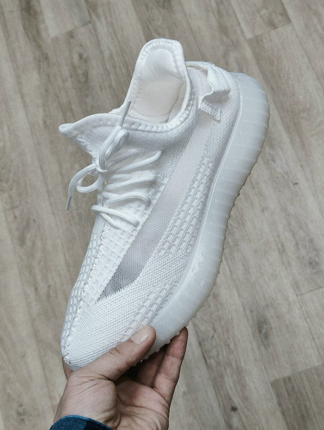 кроссовки,кроссовки женскиe,кроссовки изики,кроссовки изики женские настоящие,кроссовки женские изики