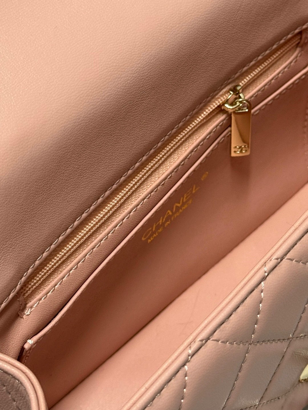 сумка шанель,chanel classic flap bag,сумочка в стиле chanel,сумка chanel,женские сумки chanel