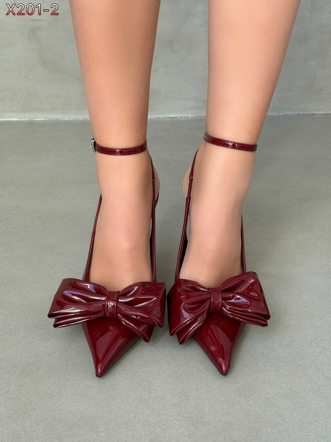 красные туфли на шпильке с бантом,женские туфли лодочки,туфли с бантами,красная туфля,каблуки туфли