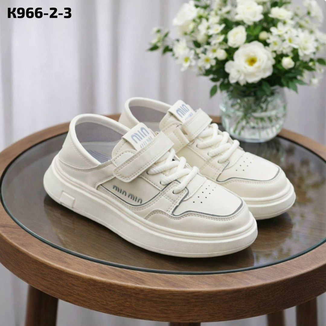 ,женские кроссовки,кроссовки для женщин,повседневная ,спортивная