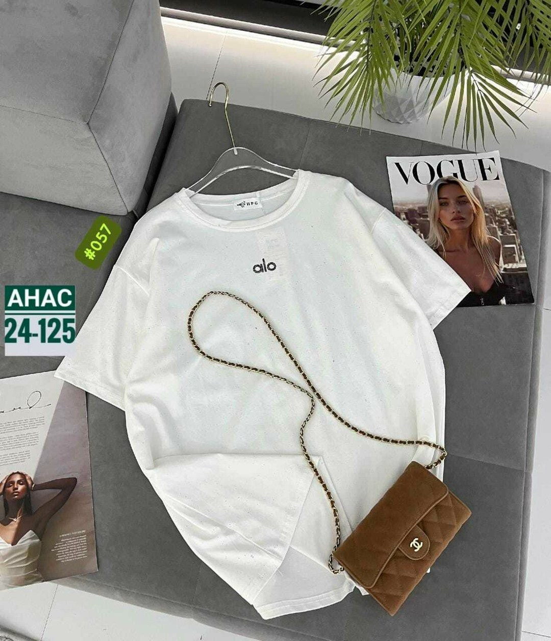 женская футболка,футболки женская оверсайз,футболка оверсайз,женская футболка со стразами,футболка со стразами