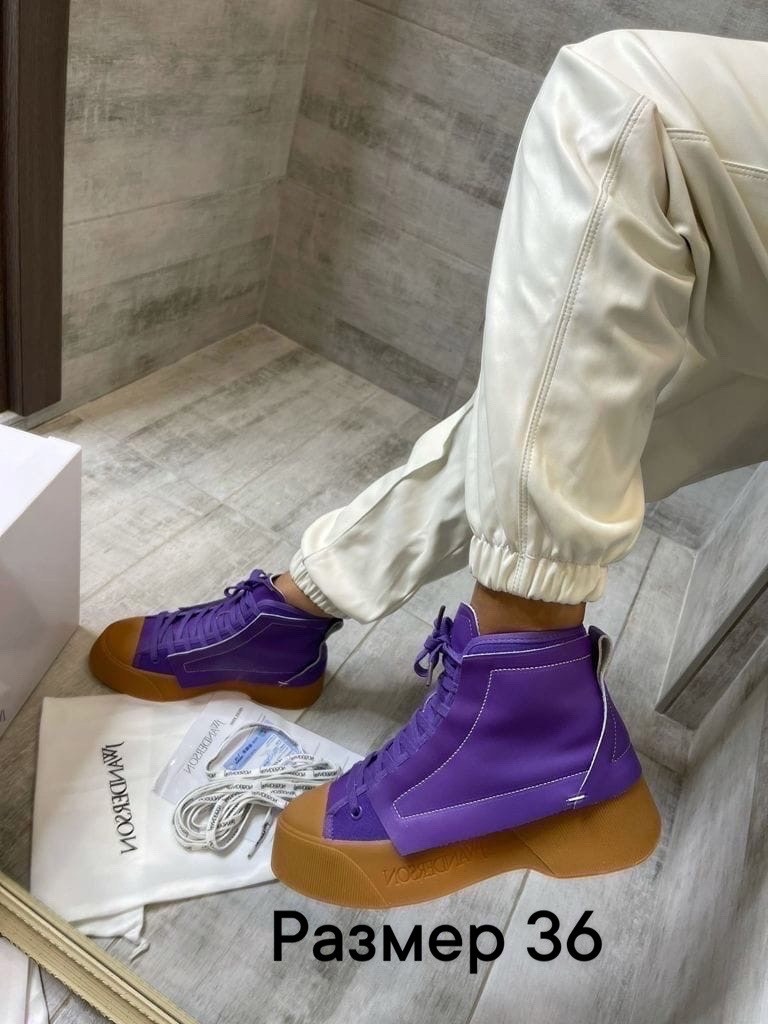 женские кроссовки balenciaga,balenciaga кроссовки,кроссовки женские,кроссовки женские balenciaga арт. 10468860,кроссовки женские balenciaga арт. 11600674