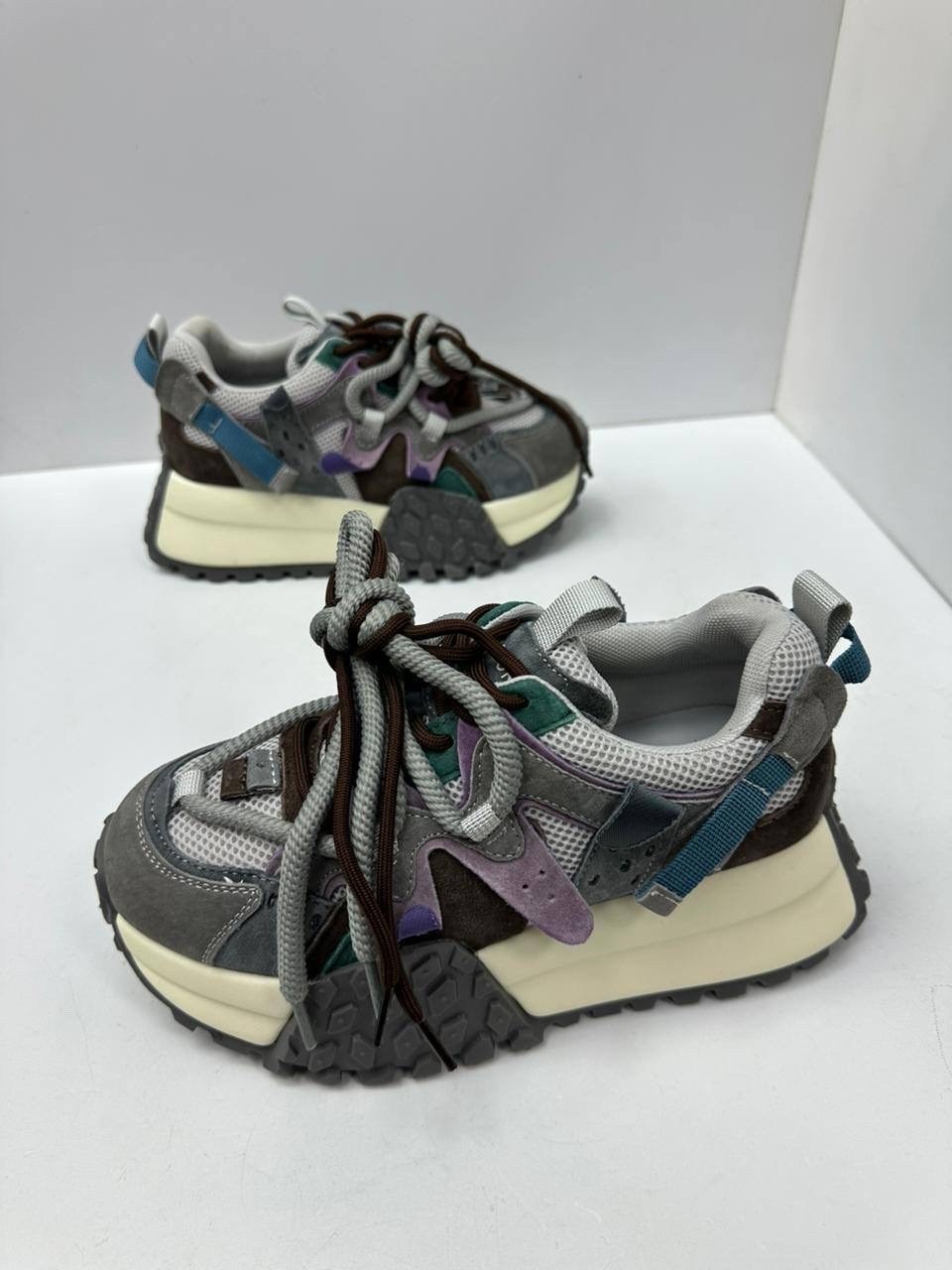 ,кроссовки женскиe,модные кроссовки,кроссовки женские balenciaga,массивные кроссовки