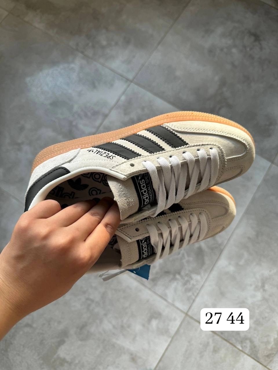 кроссовки adidas spezial,,женские кроссовки adidas,кроссовки adidas,adidas handball spezial