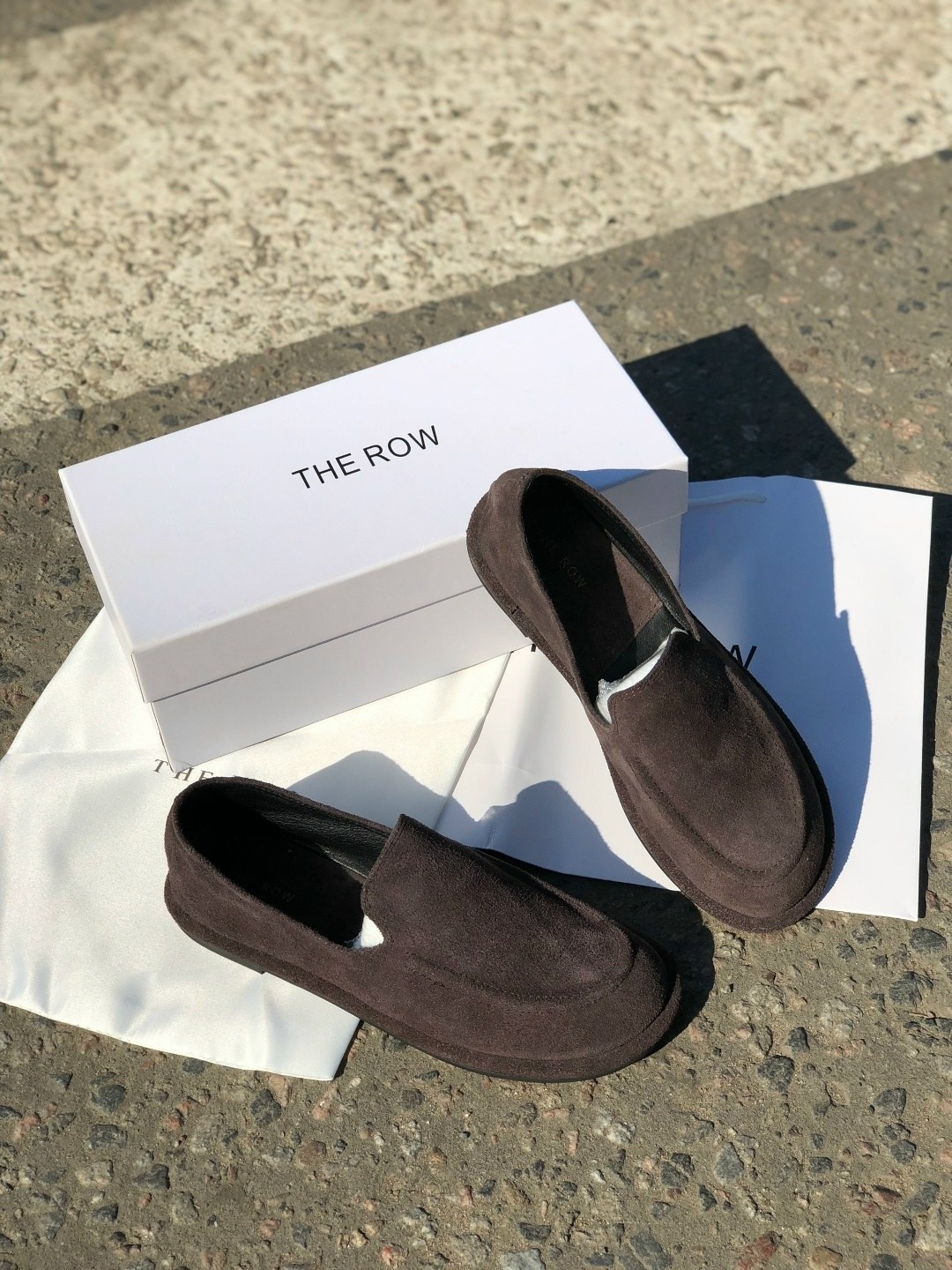 лоферы замшевые,женские замшевые коричневые лоферы the row с мехом,лоферы the row,,the row