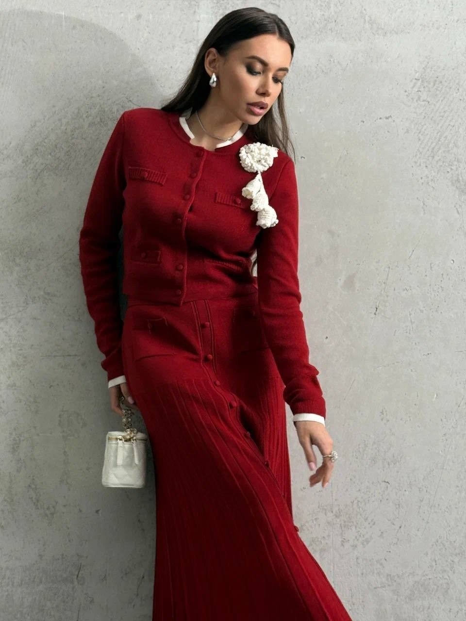 трикотажный женский костюм красного цвета,трикотажное платье,костюм женский,платье женской,платье трикотажное макси