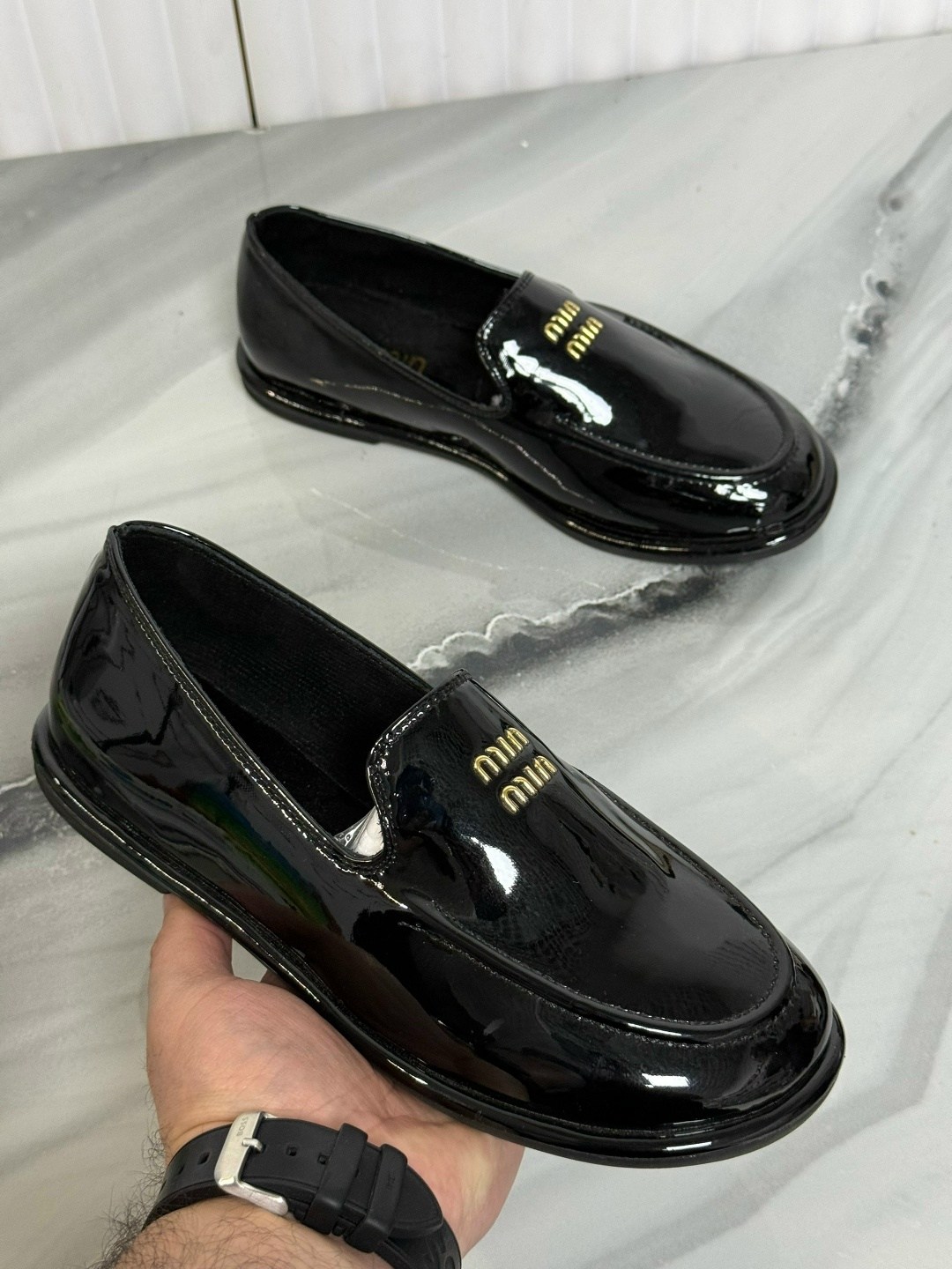 женские кожаные лоферы miu miu коричневые,женские кожаные лоферы miu miu коричневые lm-22527,,лоферы miu miu,prada лоферы