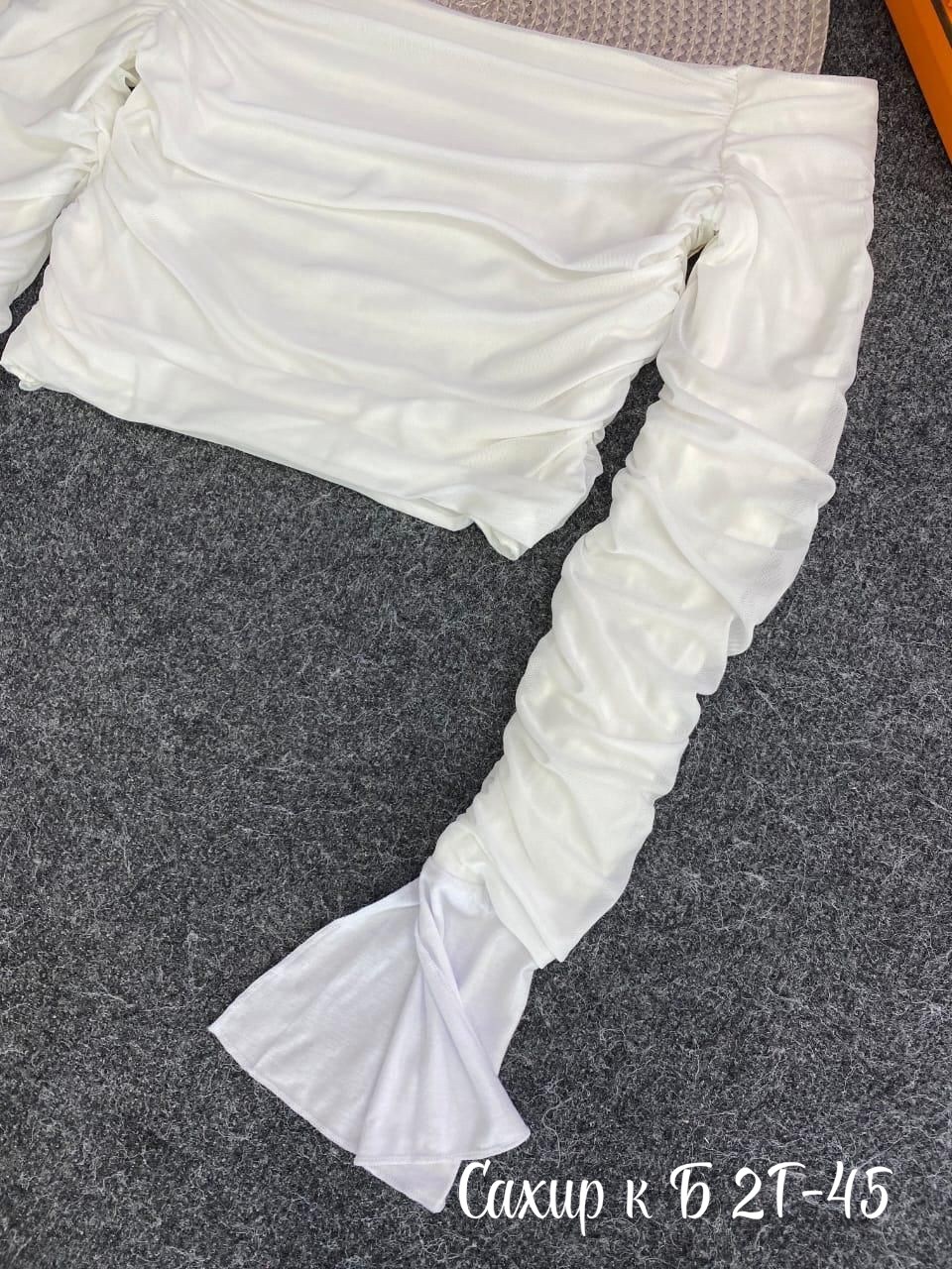 топ с рукавами с драпировкой,лонгслив драпированный с открытыми плечами,кофта белая,кроп топ