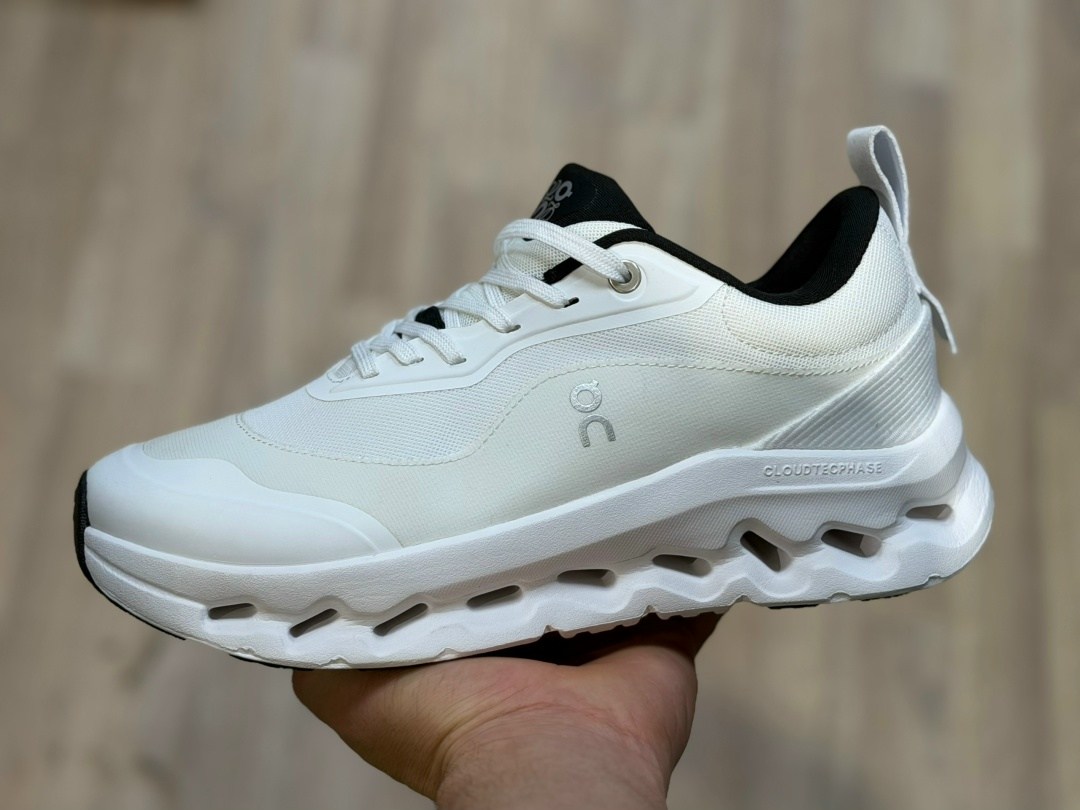 кроссовки on cloudtilt black ivory белый черный,кроссовки оригинальные,кроссовки on cloudtilt черного цвета слоновой кости running,on кроссовки,кроссовки повседневные