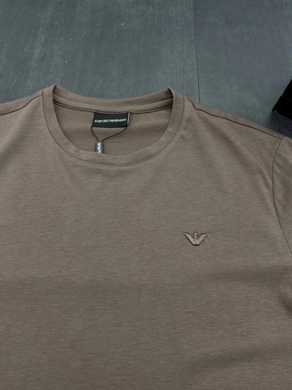 мужская футболка,мужская черная футболка,мужские футболки emporio armani,футболки для мужчин,футболка