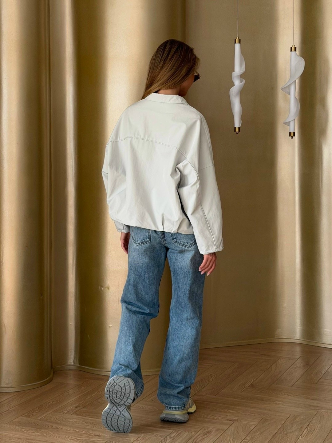 повседневная куртка,куртка бомбер,куртка свободного кроя,куртка с воротником,куртка модная