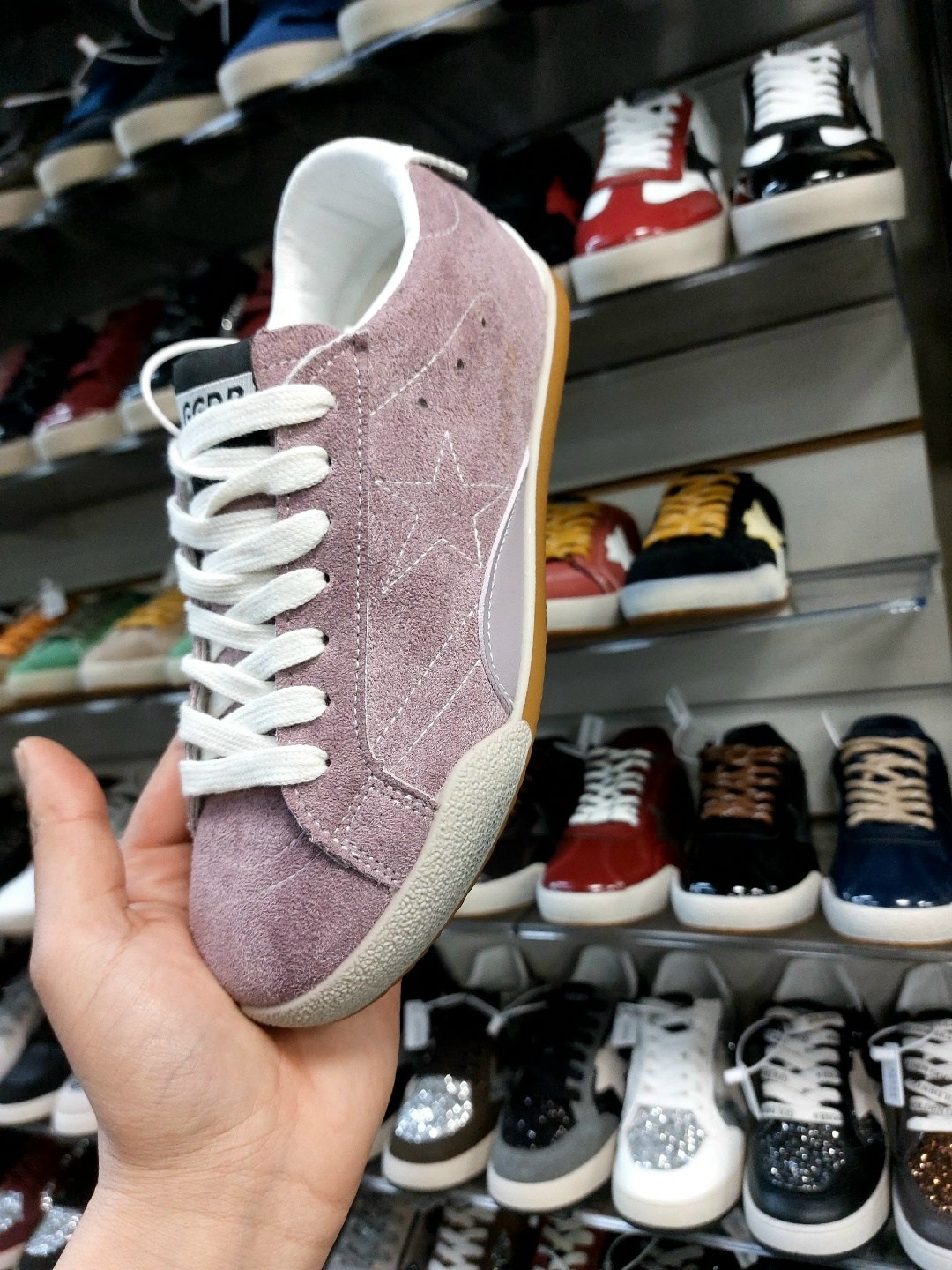 golden goose кроссовки super-star коричневый,кеды golden goose,golden goose black velvet sneakers,,golden goose sneakers