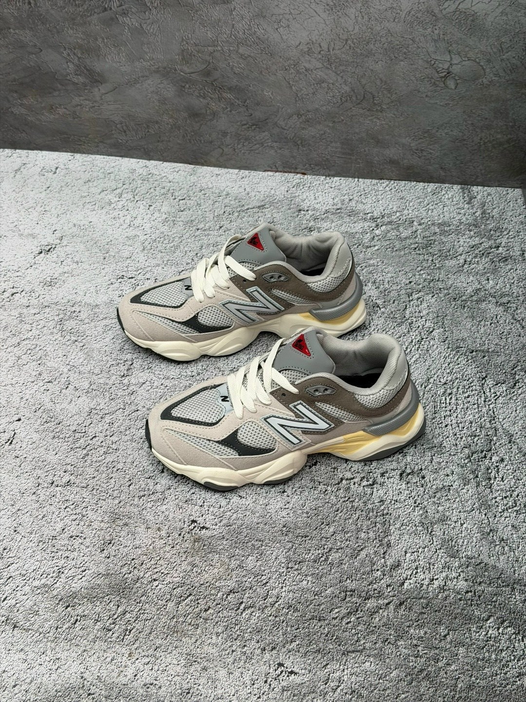 кроссовки new balance 9060 бежевые,кроссовки new balance 9060,кроссовки new balance,new balance 9060 коричневые,кроссовки new balance 9060 коричневые