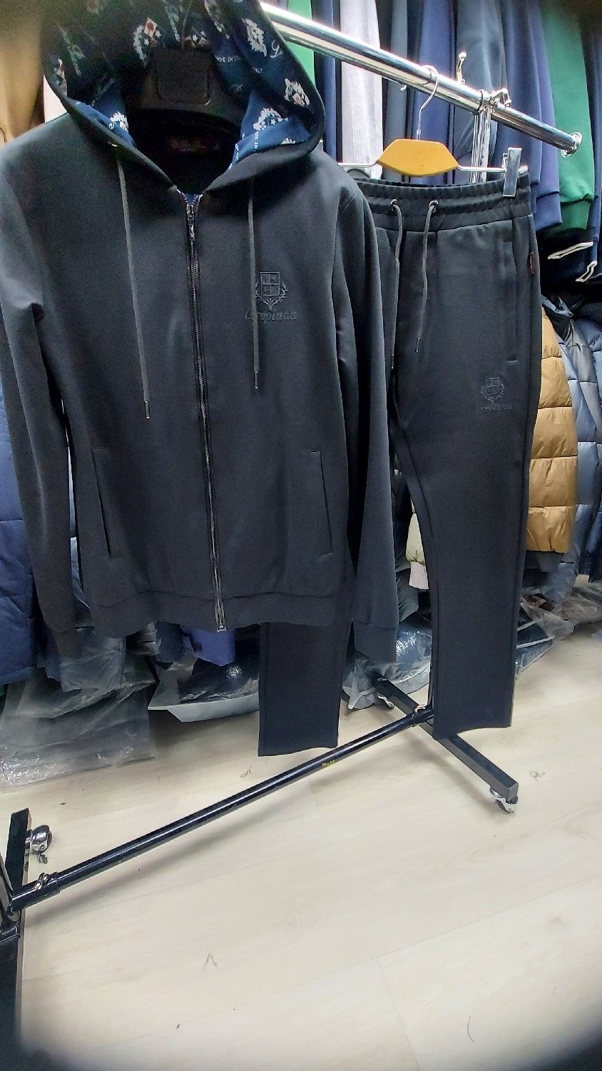 спортивный костюм stefano ricci,спортивный костюм brunello,brunello cucinelli костюм спортивный,спортивные костюмы,мужской спортивный костюм