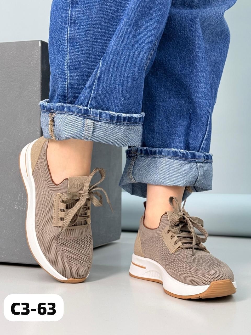 ,кроссовки женскиe,кроссовки для женщин,спортивная ,женская