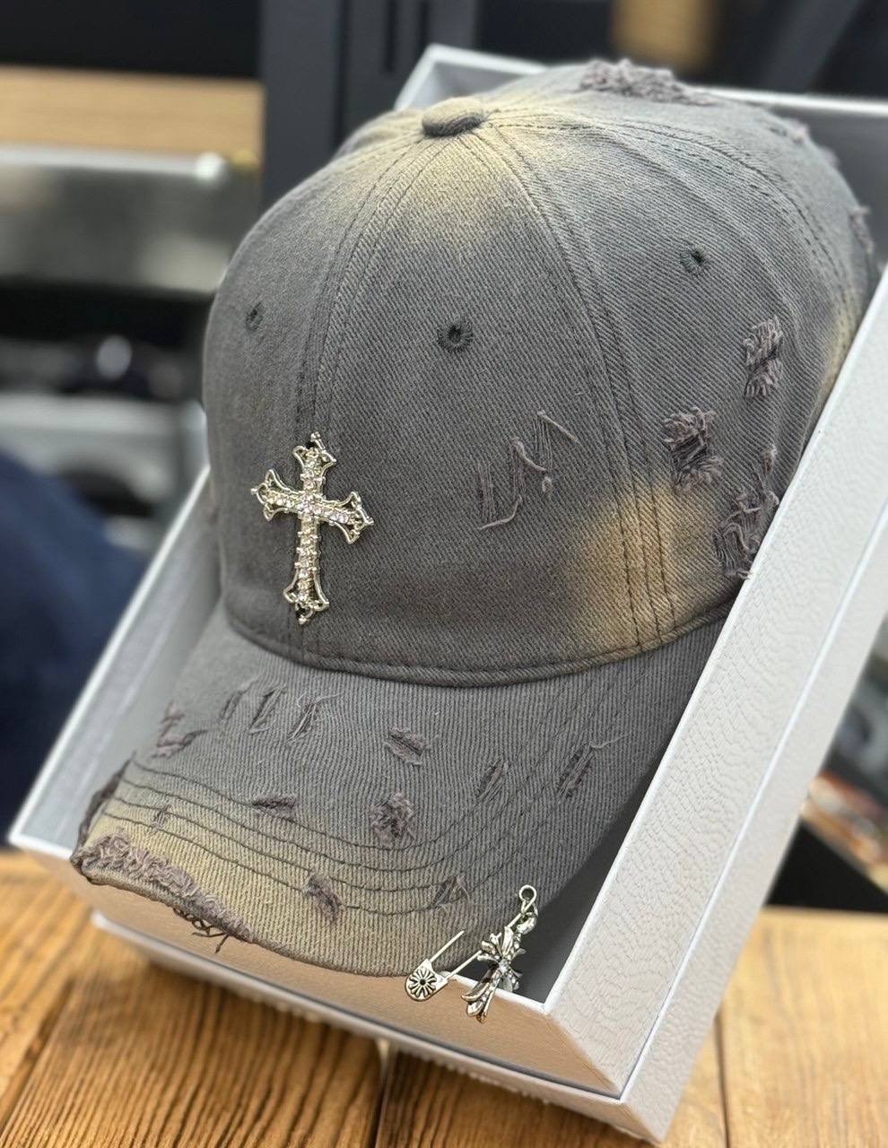 бейсболка chrome hearts,кепка chrome hearts,стильная бейсболка,женская бейсболка,бейсболка