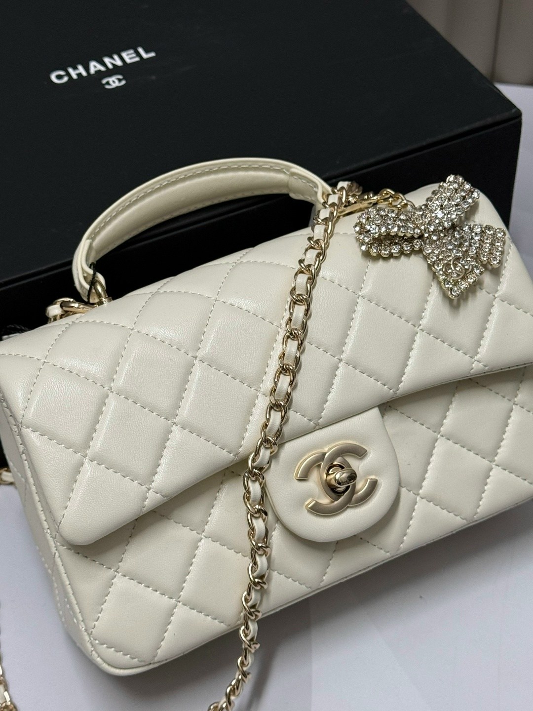 шанель сумка,сумка chanel,сумка chanel женская,сумка из органзы в стиле шанель,сумка шанель белая