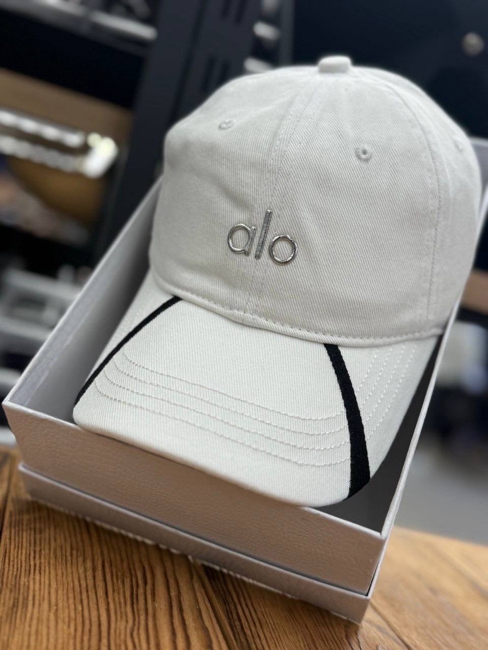 стильная бейсболка,кепка бейсболка,бейсболка,кепка,модные бейсболки