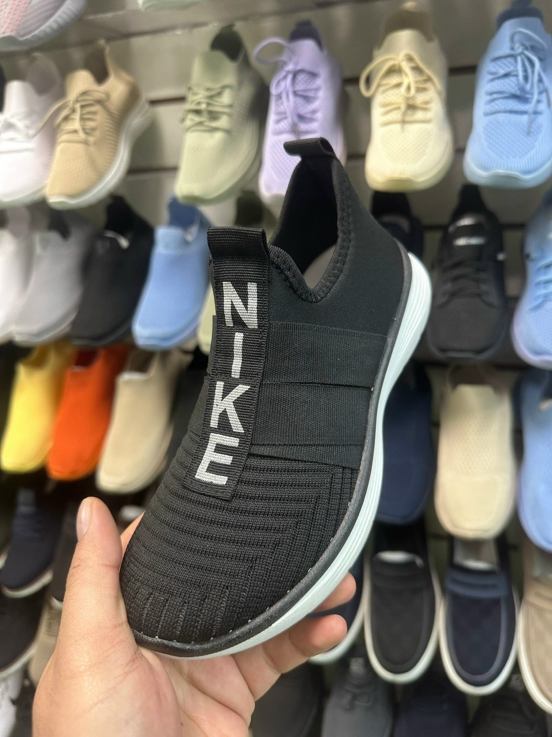 ,женские кроссовки,кроссовки розовые,слипоны женские,женские кроссовки летние