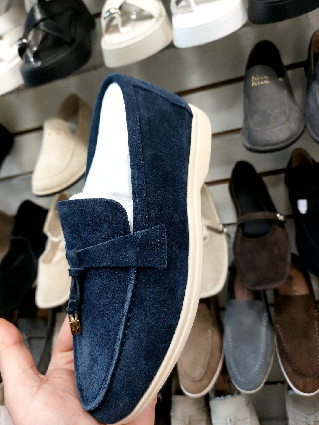 лоферы мужские замшевые,loro piana лоферы мужские,,лоферы мужские замшевые коричневые,лоферы замшевые натуральные