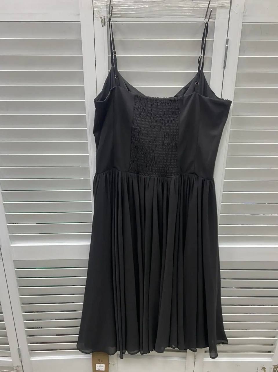 платье плиссе,платья,плиссированное платье,платье средней длины,платье плиссированное на полных женщин