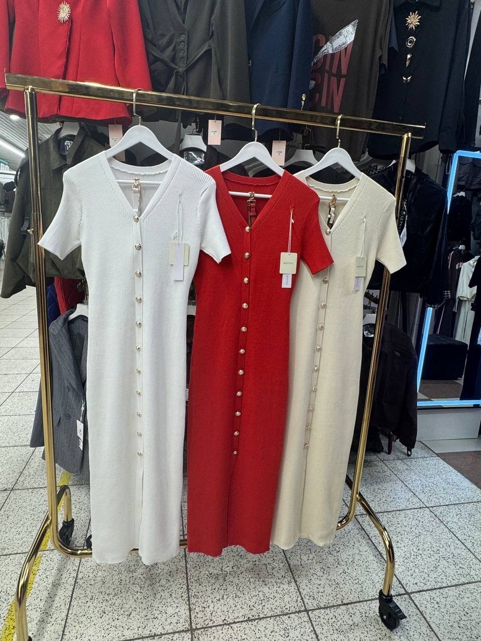 платье трикотажное миди,трикотажное платье,платье женской,платье трикотажное с ремешком,коричневое платье