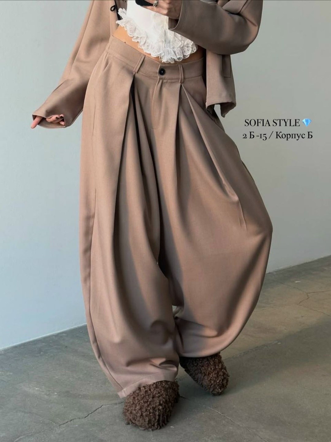 жакет,женские жакеты,жакет и брюки,жакет и пиджак,бежевая куртка