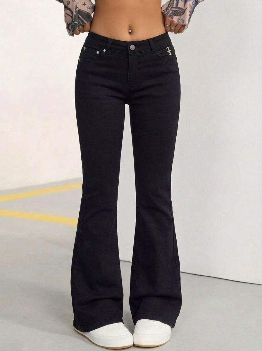 женские джинсы клеш с высокой посадкой,джинсы черные клеш,джинсы расклешенные,женские джинсы-клеш с высокой талией,джинсы клеш женские