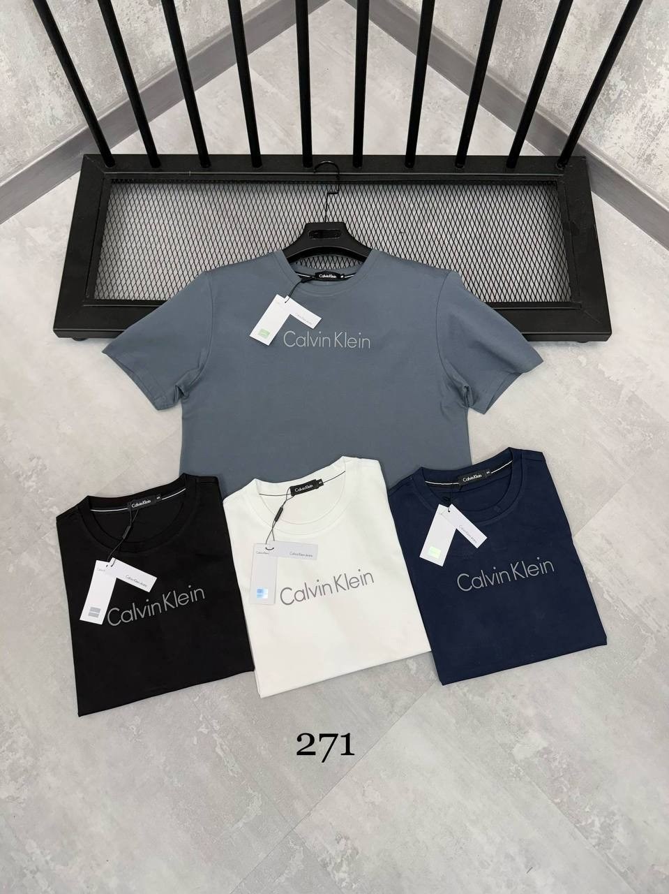 calvin klein мужская футболка,брендовая мужская футболка calvin klein,calvin klein футболка черная,calvin klein футболка,футболки мужские