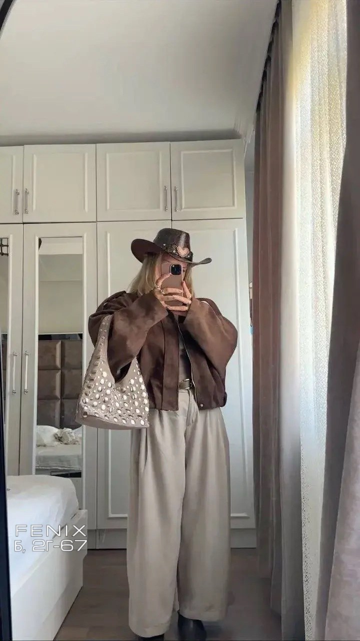 куртка бомбер,замшевая куртка,куртка бомбер замшевая оверсайз,куртка оверсайз,замшевая куртка бомбер осенняя оверсайз bliss luxury