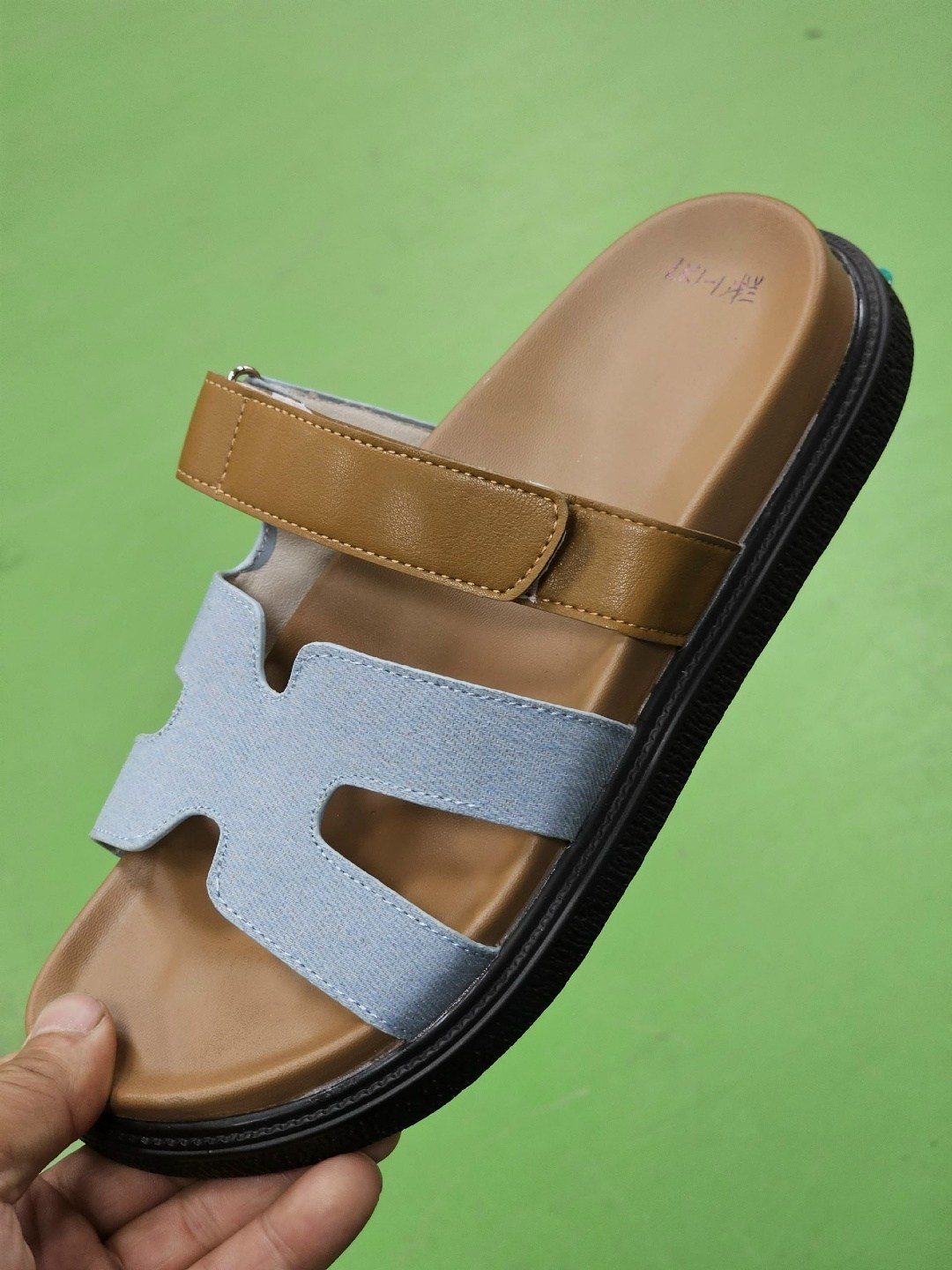 ,мужские шлепанцы,женские шлепанцы,сандалии мужские,мужские шлепки