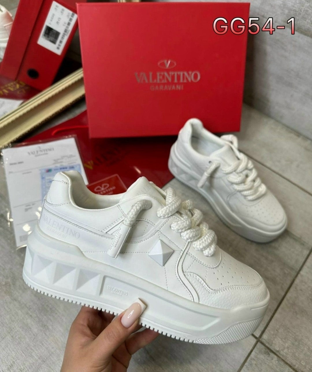 кроссовки валентино розовые,кроссовки валентино женские розовые,кроссовки valentino garavani one stud xl,кроссовки женские valentino,