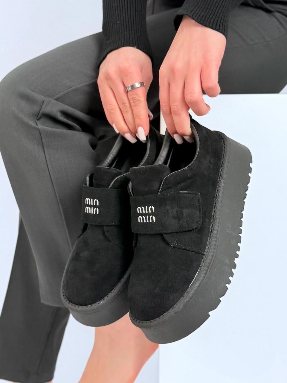 замшевые лоферы miu miu на высокий подошве и фирменной фурнитурой,,лоферы замш,женская ,лоферы женские