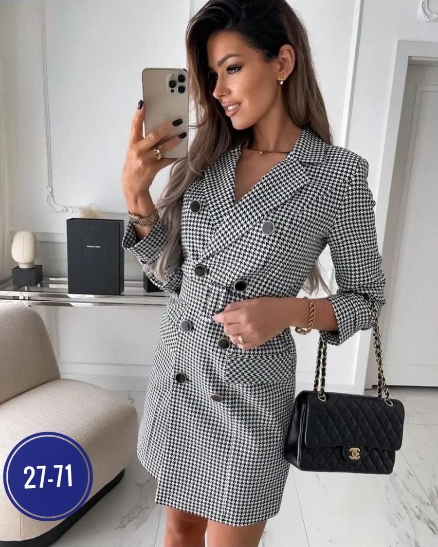 женский длинный пиджак в клетку,платье пиджак в клетку с поясом,платье-пиджак,платье пиджак в клетку,платье гусиная лапка