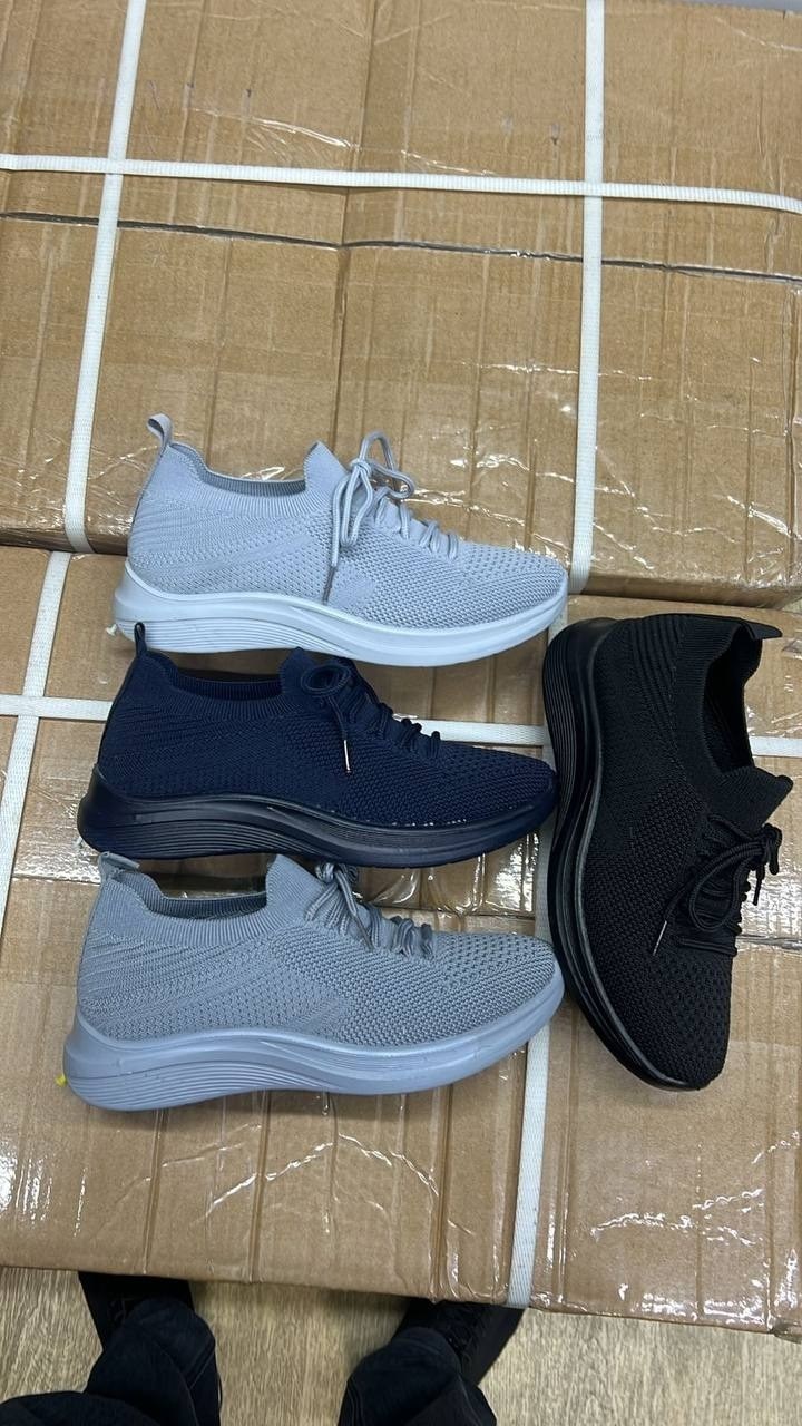 кроссовки,,кроссовки женскиe,повседневные кроссовки,спортивная