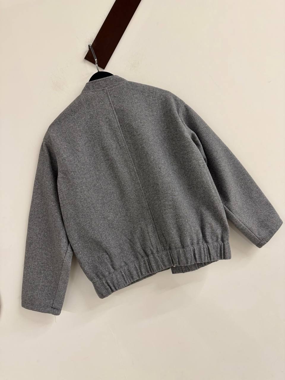 бомбер серый,повседневная куртка,куртка бомбер,куртка бомбер женская,бомбер серый женский