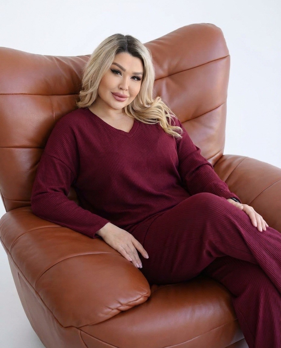 женский трикотажный костюм,женский трикотажный брючный костюм,костюм с брюками,трикотажный брючный костюм,женские костюмы