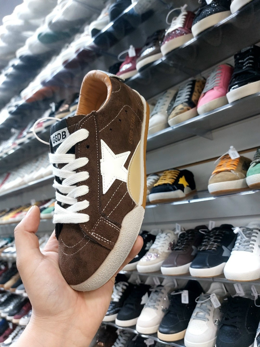 golden goose кроссовки super-star коричневый,кеды golden goose,golden goose black velvet sneakers,,golden goose sneakers