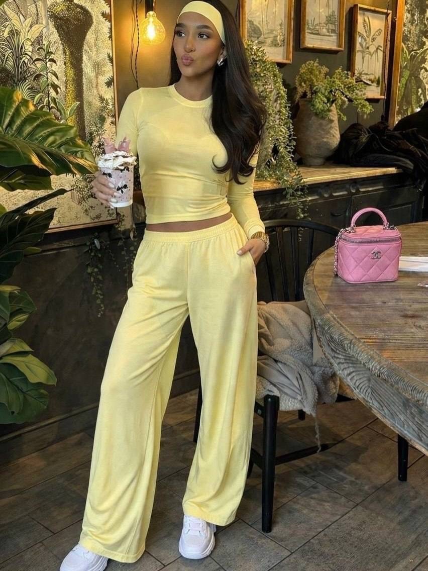 костюм женский,трикотажные костюмы,костюм стильный,брючный костюм,костюм желтый