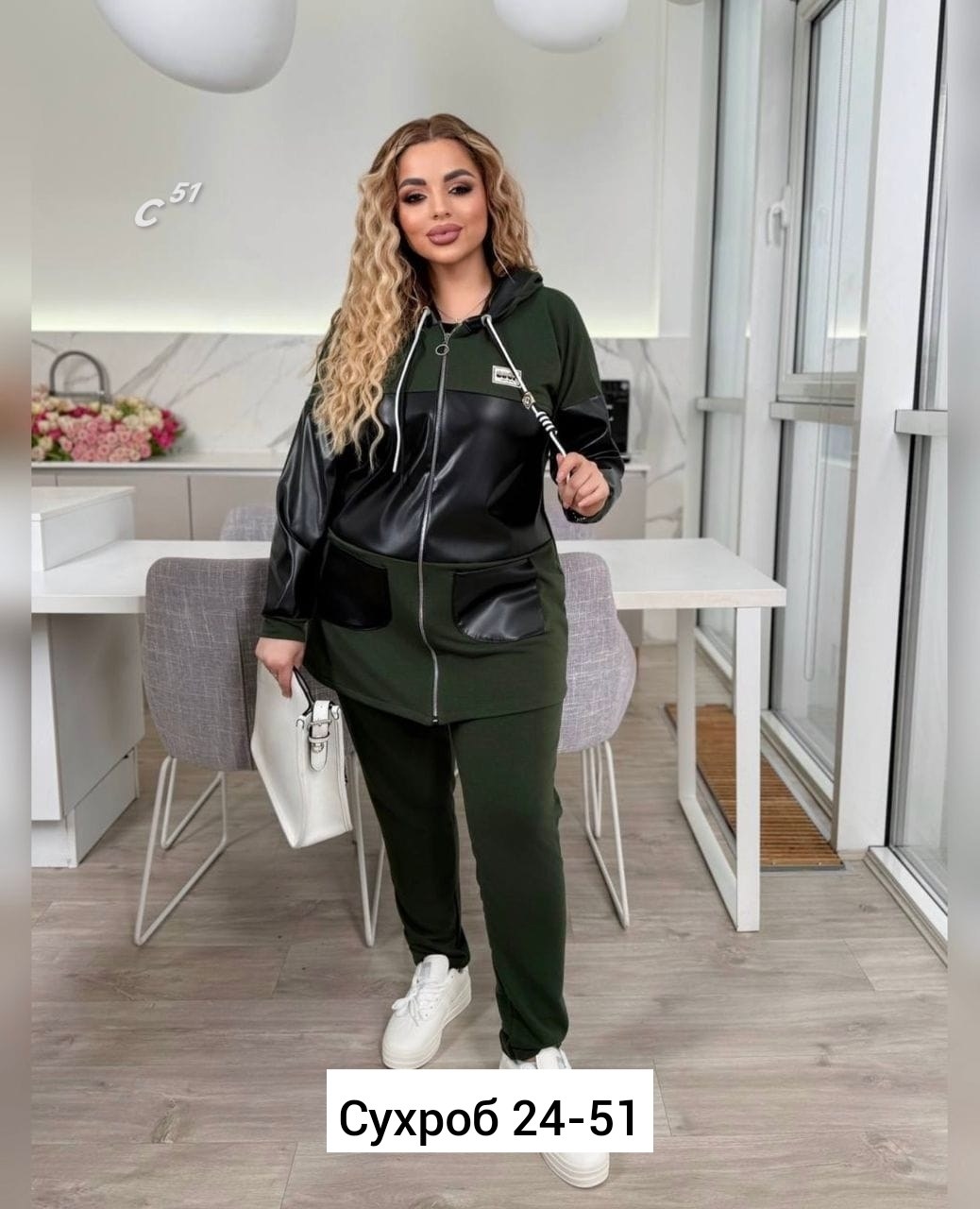 костюм женский спортивный,спортивные костюмы,прогулочный костюм,костюм,костюм женский трикотажный