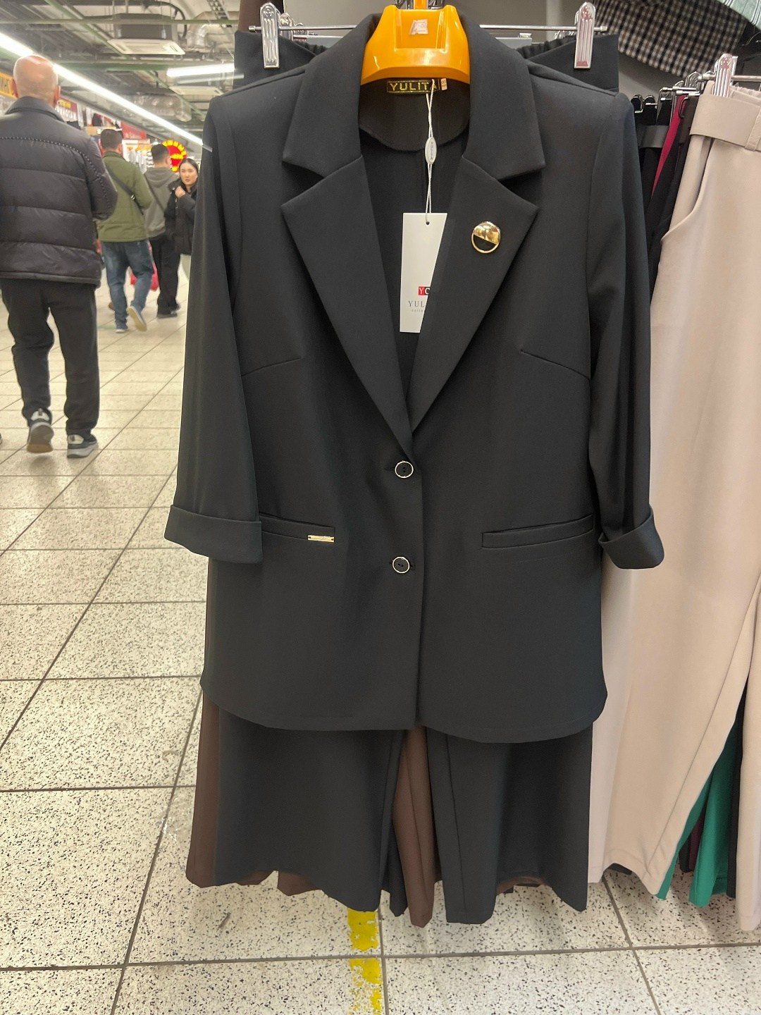 брючный костюм,костюм женский классический,брючный костюм женский,женский костюм,брючный костюм женский be trendy