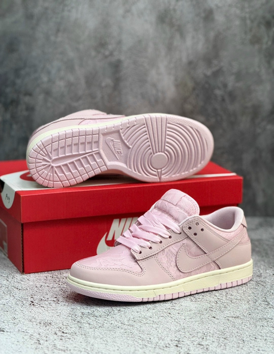 nike dunk low pink pigeon,женские кроссовки nike dunk low,nike dunk low pink,кроссовки nike dunk low,кроссовки